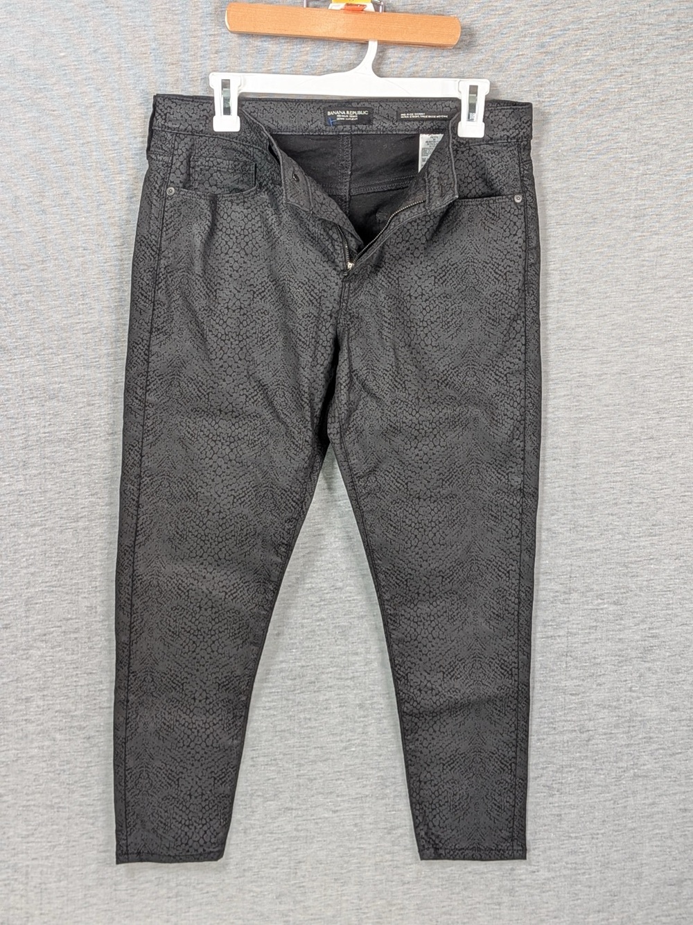 Banana Republic Premium Denim Midrise Skinny Serpent (Snake) Print Jeans - Picture 6 of 12